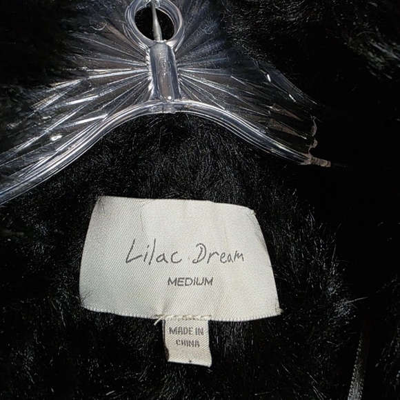 Chic Black Faux Fur Teddy Jacket - Picture 3 of 8